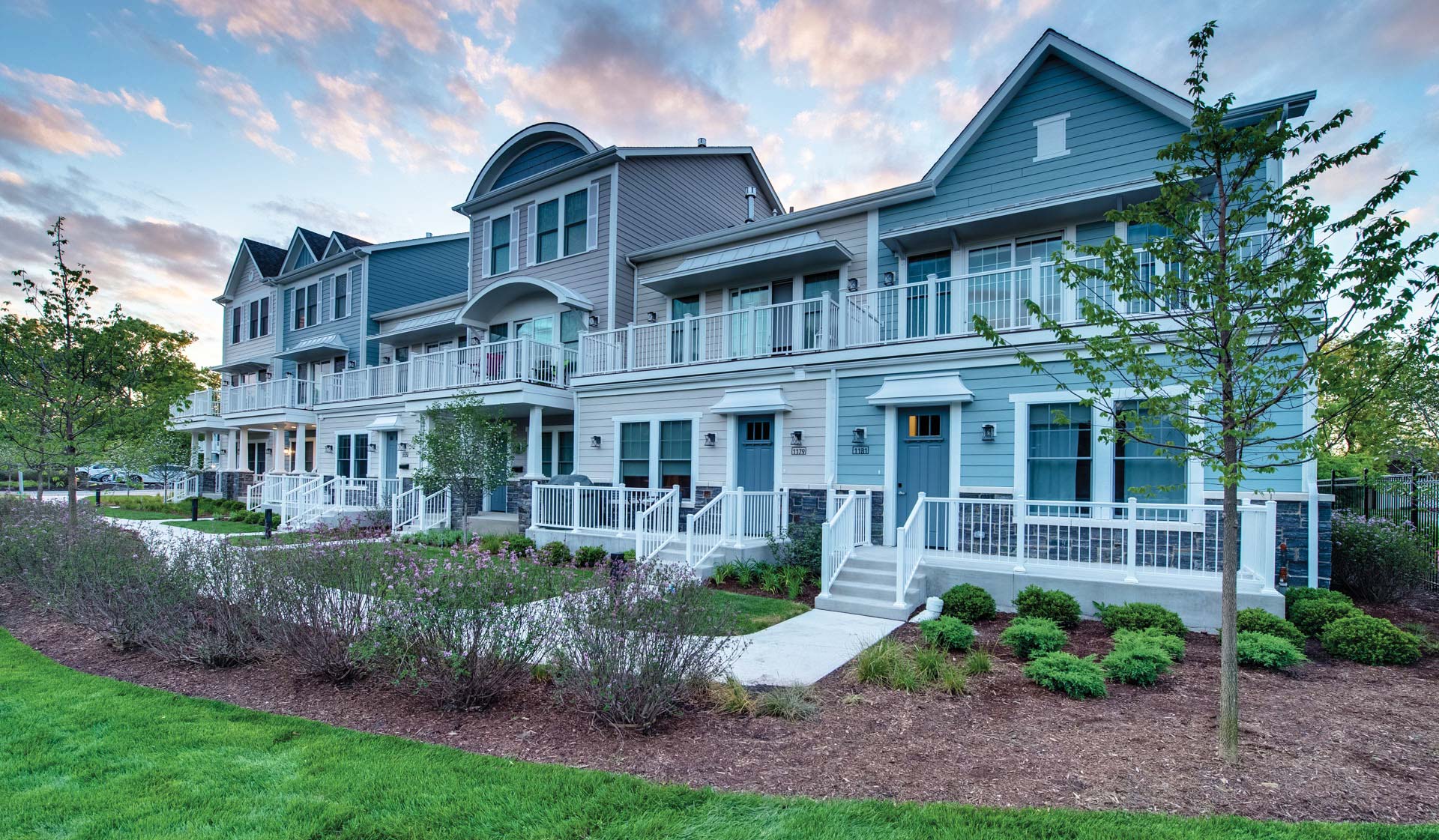 Eldridge Townhomes | Elmhurst, IL | Exterior